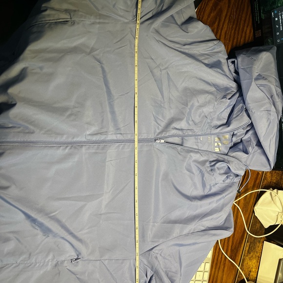 NWOT never worn Windbreaker size is 1X but more like sz 12
~ 22” pit to pit - Picture 5 of 5